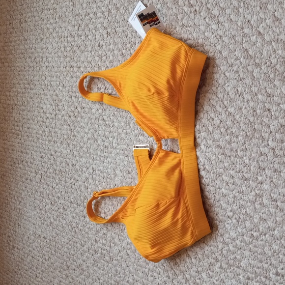 Bikini Top Ribbed Keyhole Plus Size stretchy Soft Vibrant color rich texture - Picture 3 of 15